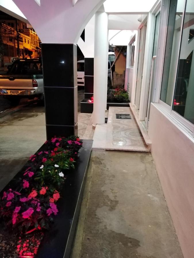 Hotel Samana Spring Exterior photo